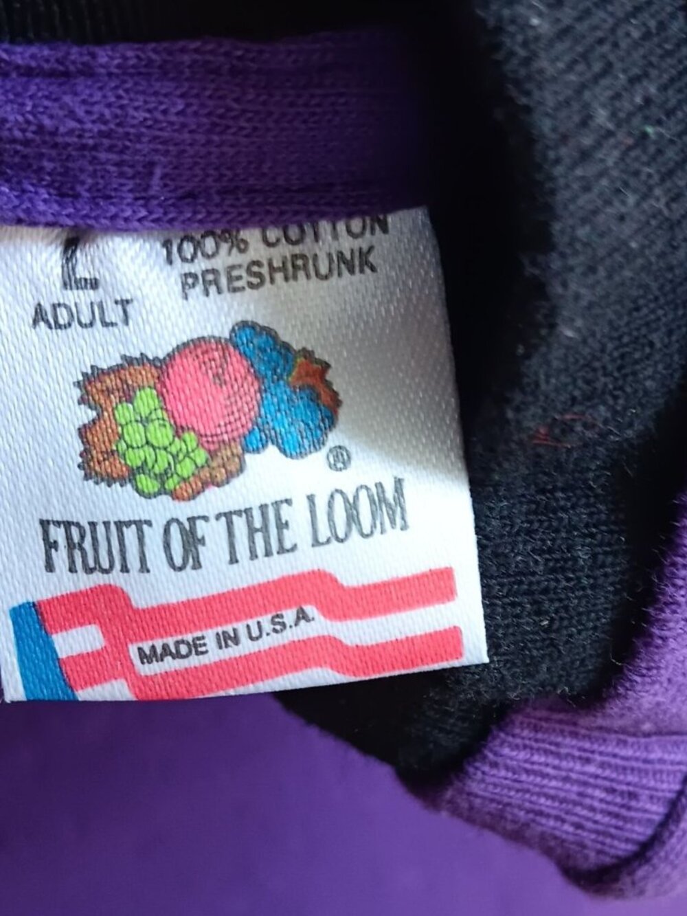 Large True Vintage T-shirt Single Stitch 90s Fruit Loom Cotton Purple Ringer